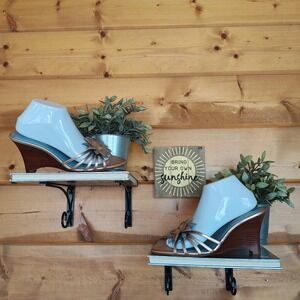 Unisa Uniflora Metallic Leather Flower Wood Wedge Heel Sandal Shoe Rare HTF 9.5B
